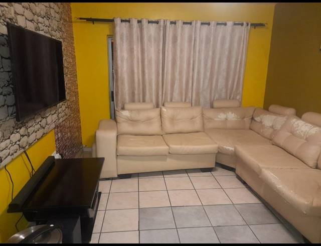 3 BEDROOM TOWNHOUSE FOR SALE IN BIRCHLEIGH